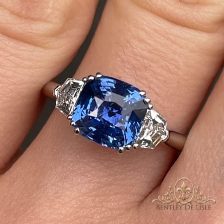 Cornflower blue sapphire cadillac diamonds ring