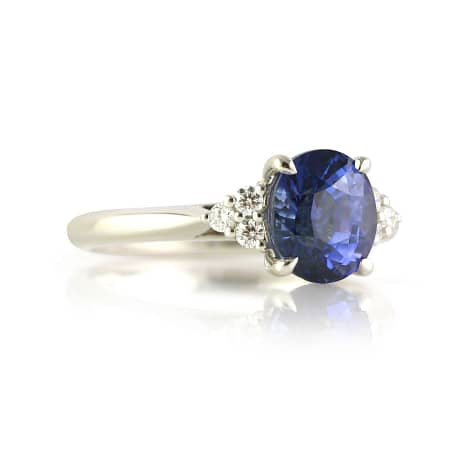 Vivid-blue-sapphire-diamond-platinum-ring-RC12406-bentley-de-lisle